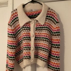 Zara size Large multicolored sweater red green